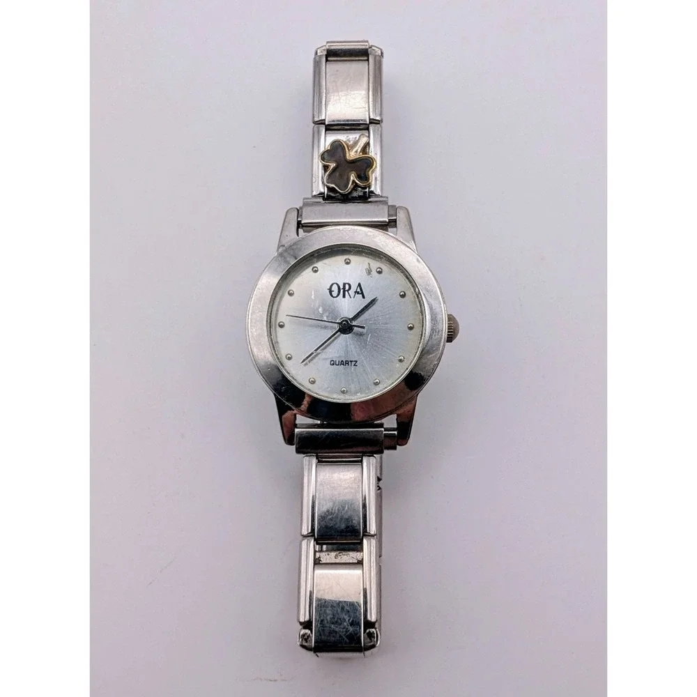 Clover ORA Beautiful Round Silver Tone Dial Expansion Bracelet Watch New Battery